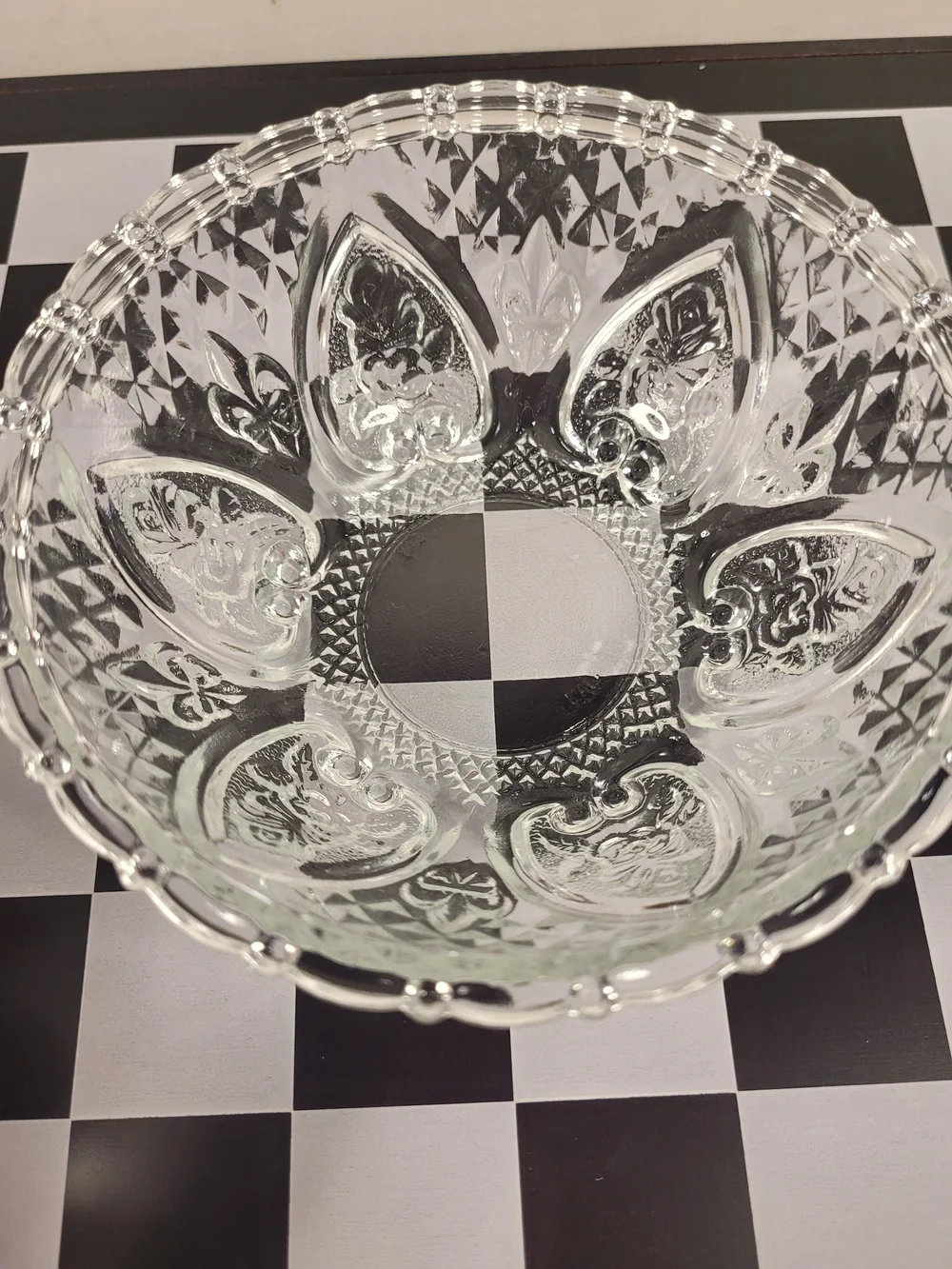 Crystal Candy Dish with Lid Vintage Heart Leaf 6